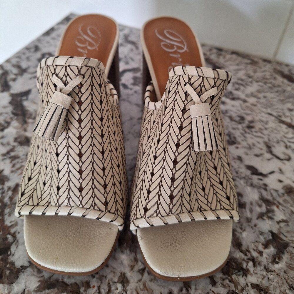 Brighton Rhea Sandals 5M‎